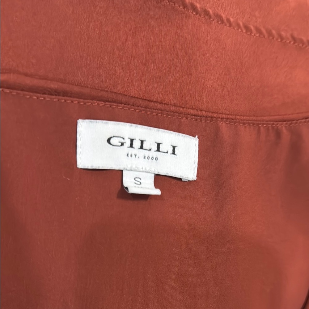 Gilli Rust V-Neck Tank Top - Picture 5 of 6